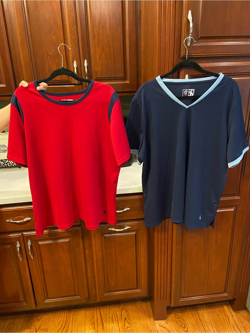 Bundle of 2 - Just My Size Sport 22W/24W stylish workout tops - like new